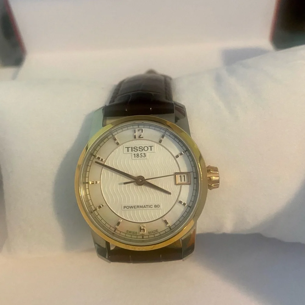 Watch - Picture 2 of 16